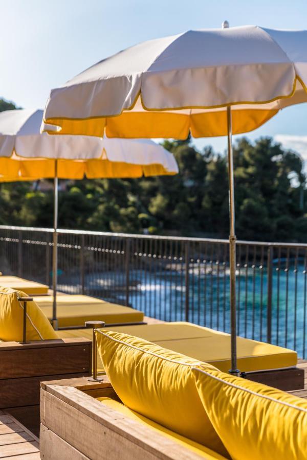 Hotel Le Bailli De Suffren Rayol-Canadel-sur-Mer Exterior photo
